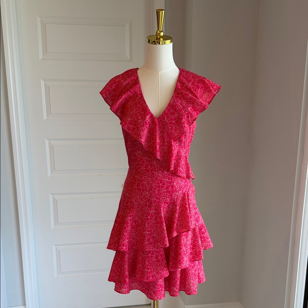 Parker XS Coral -  Pink & white floral Ruffle V-Neck Dress